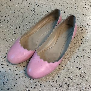 Chloe Lauren scalloped flat